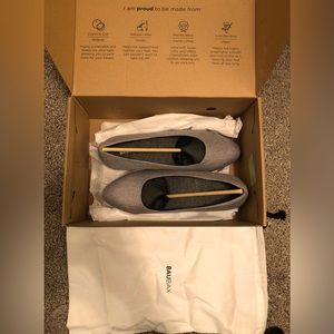 Baubax Travel Shoes Dressy Heels Grey